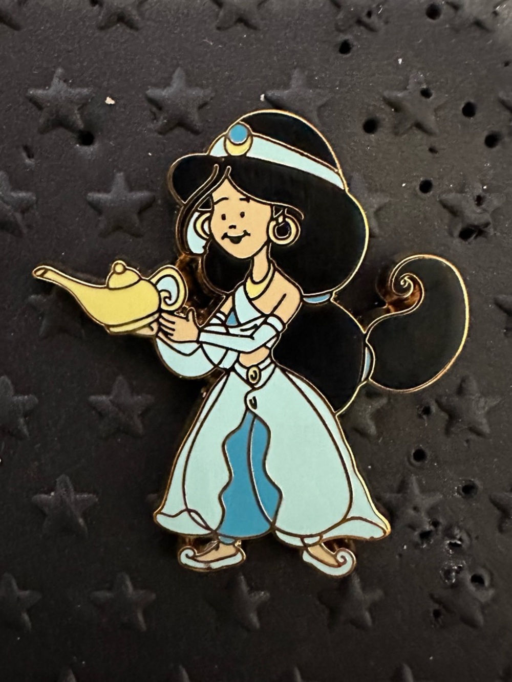 Disney Princess Jasmine with Lamp pin